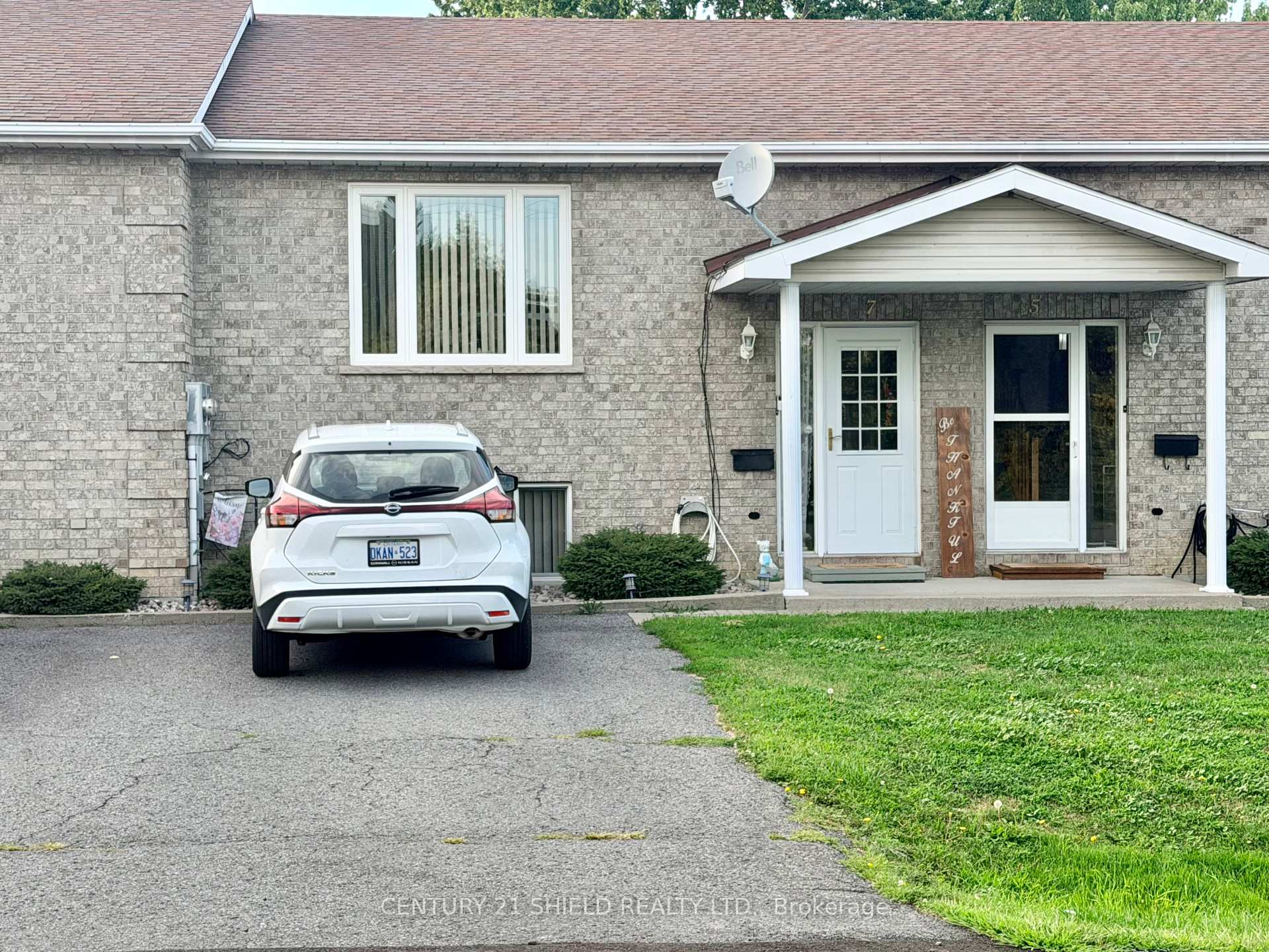 Photo 21 of 19 Simcoe Street, South Stormont, Long Sault — HOMEH