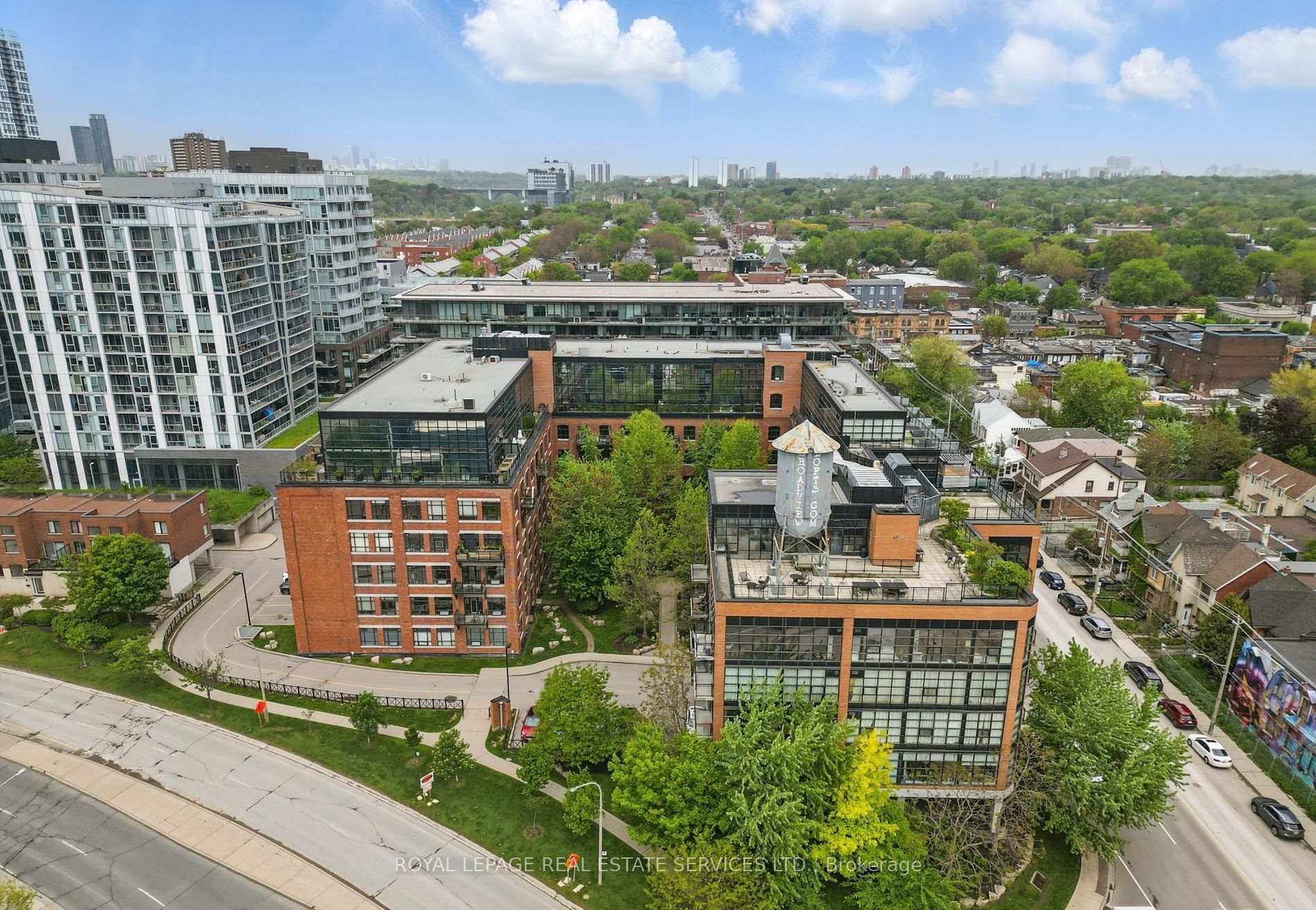 Photo 2 of Unit 326, 68 Broadview Avenue, Toronto, South Riverdale — HOMEH