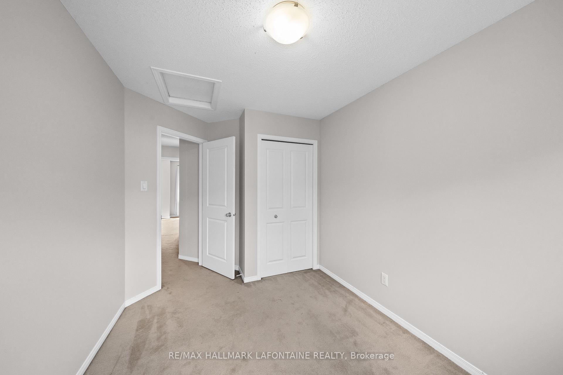 Photo 33 of 556 Burleigh Private, Ottawa, Cyrville — HOMEH
