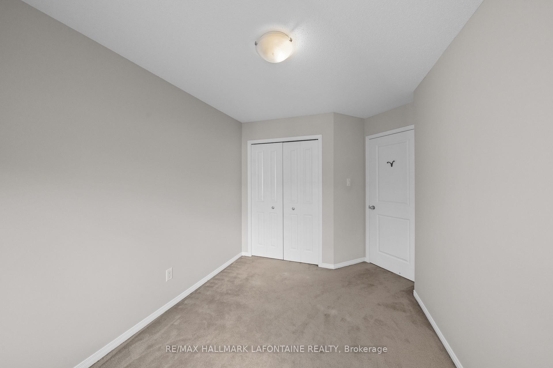 Photo 35 of 556 Burleigh Private, Ottawa, Cyrville — HOMEH