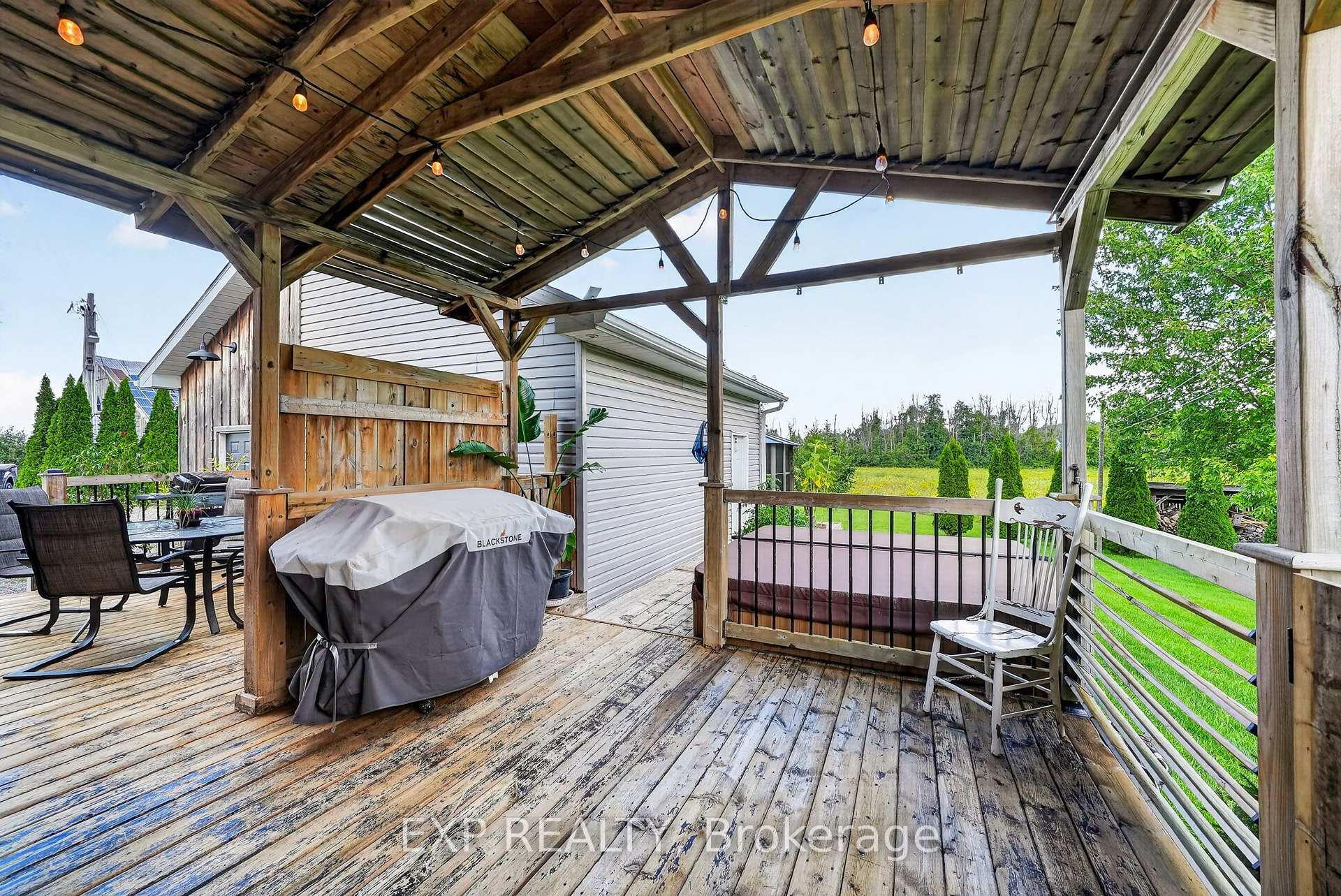 Photo 6 of 4297 County Rd 12, South Stormont, South Stormont (Osnabruck) Twp — HOMEH