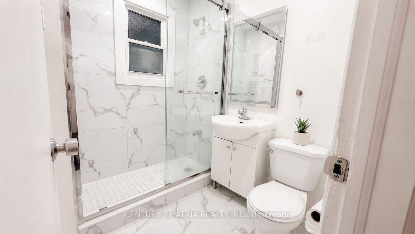 Photo 6 of 79 Ellington Drive, Scarborough, Wexford-Maryvale — HOMEH