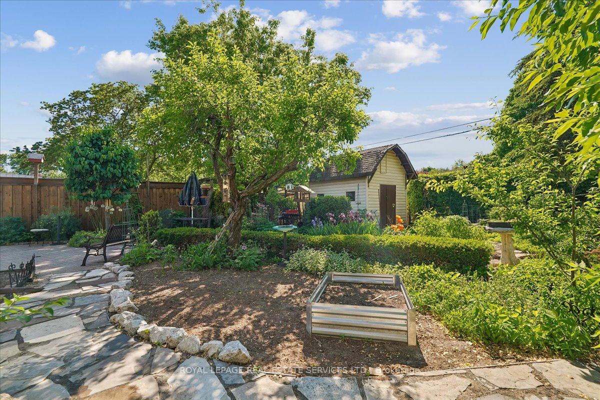 Photo 44 of 1309 Warwick Avenue, Oakville, West — HOMEH