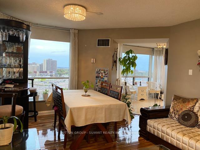 Photo 10 of Unit 1209, 24 Hanover Road, Brampton, Queen Street Corridor — HOMEH
