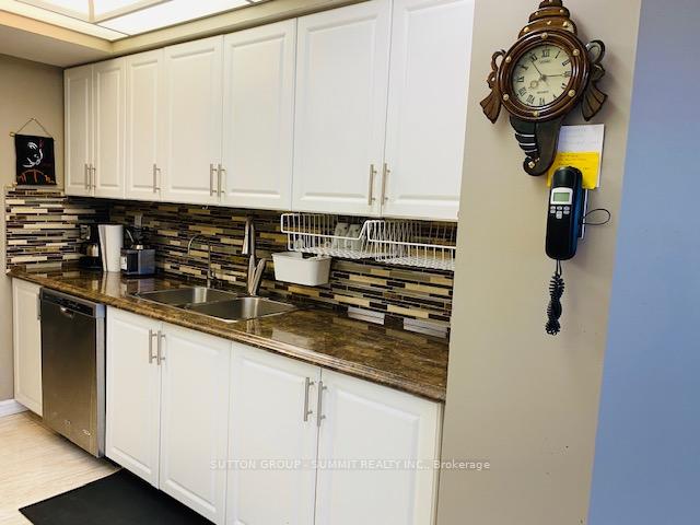 Photo 12 of Unit 1209, 24 Hanover Road, Brampton, Queen Street Corridor — HOMEH