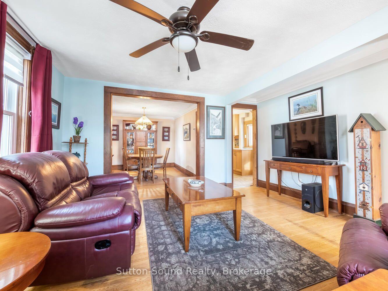 Photo 21 of 155 5th A Street E, Owen Sound — HOMEH