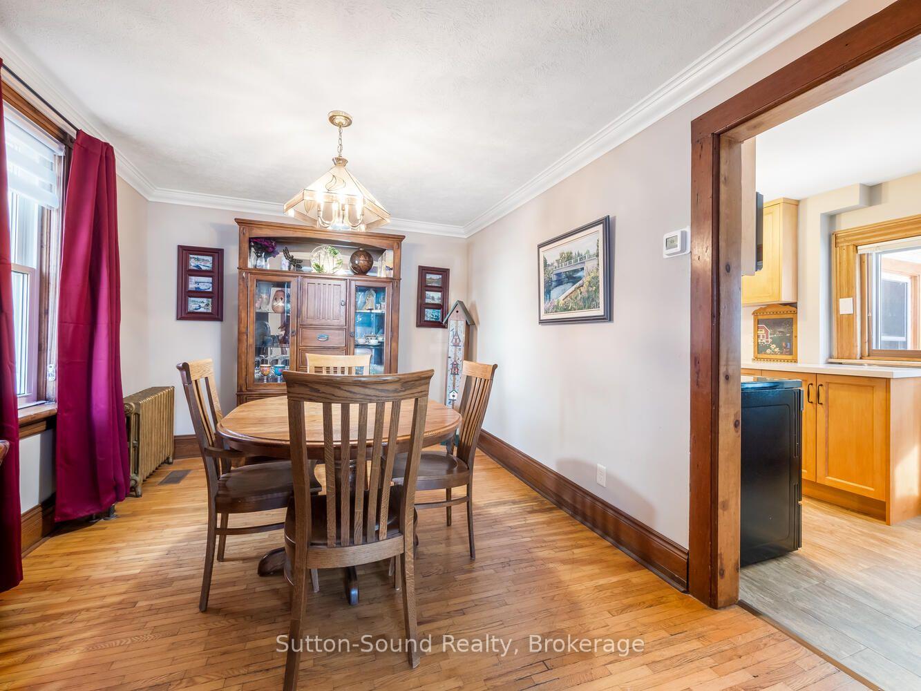 Photo 24 of 155 5th A Street E, Owen Sound — HOMEH