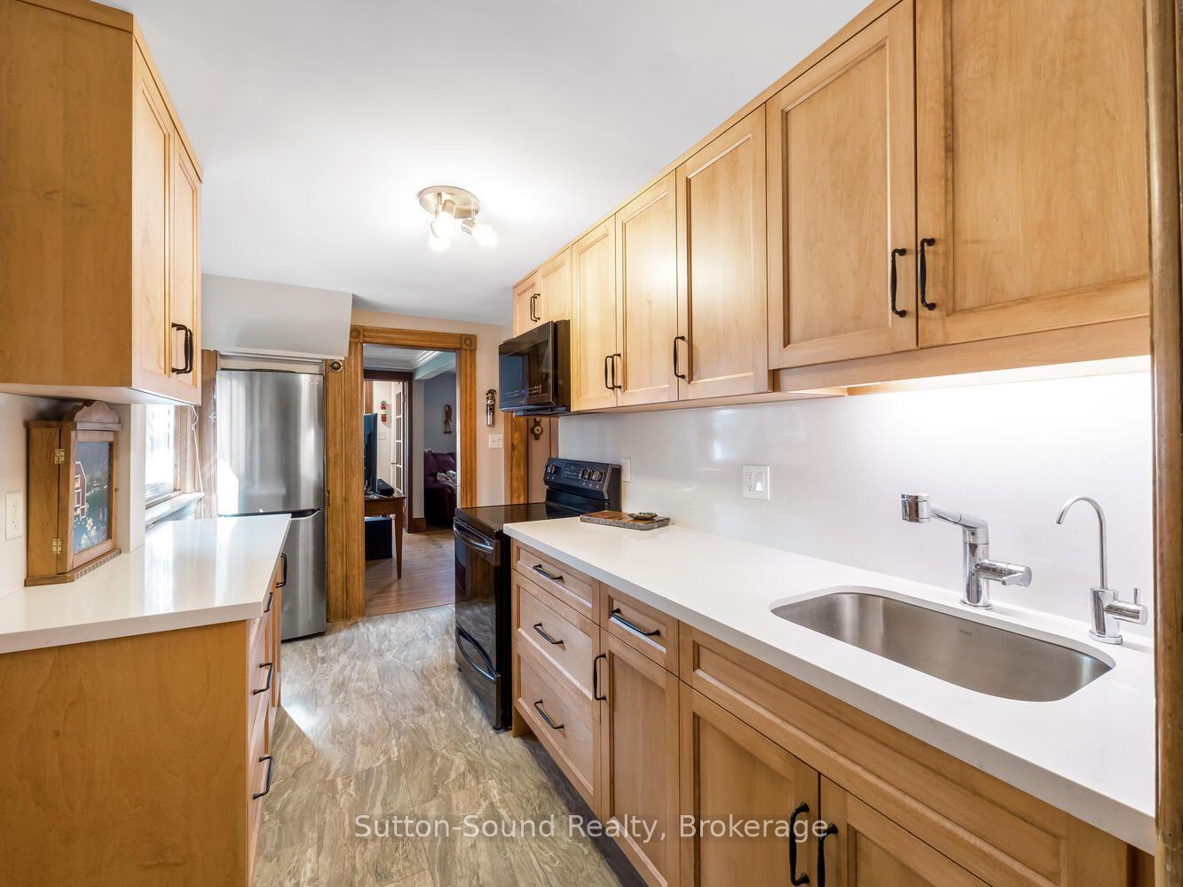 Photo 28 of 155 5th A Street E, Owen Sound — HOMEH