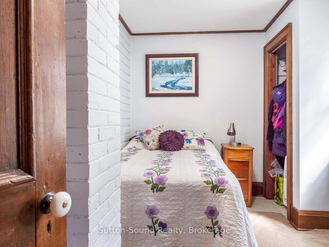 Photo 36 of 155 5th A Street E, Owen Sound — HOMEH
