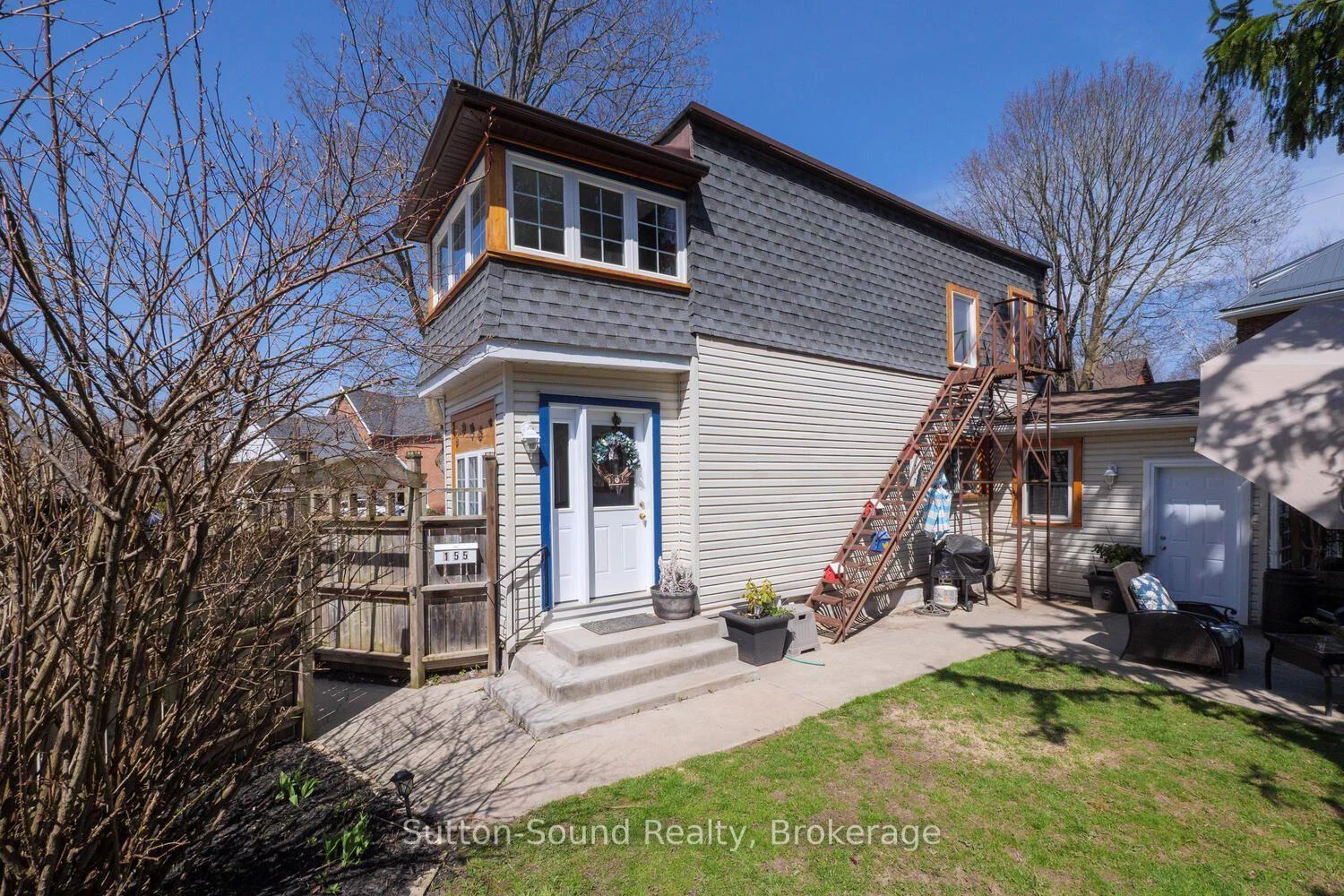 Photo 7 of 155 5th A Street E, Owen Sound — HOMEH