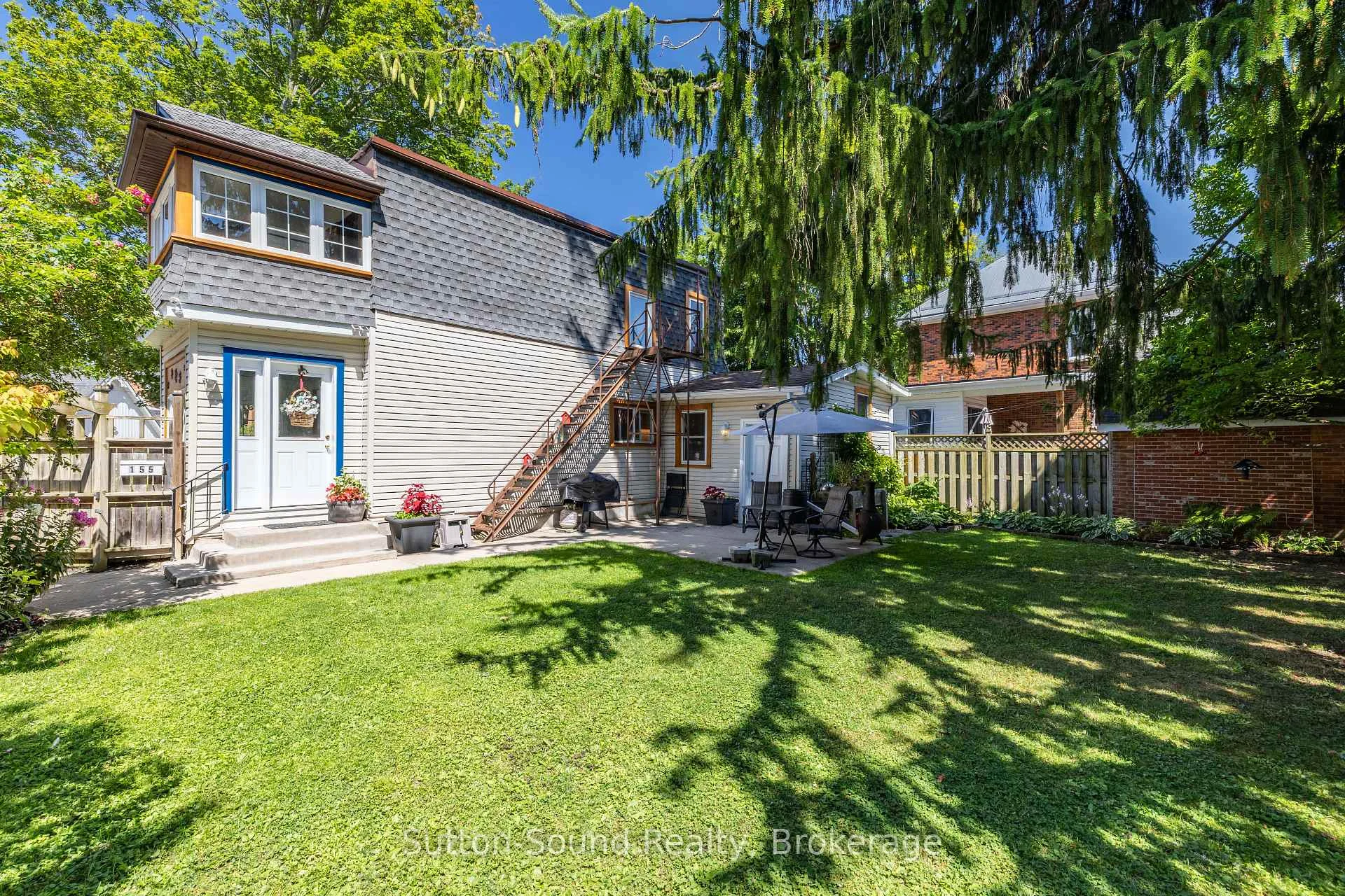 Photo 9 of 155 5th A Street E, Owen Sound — HOMEH