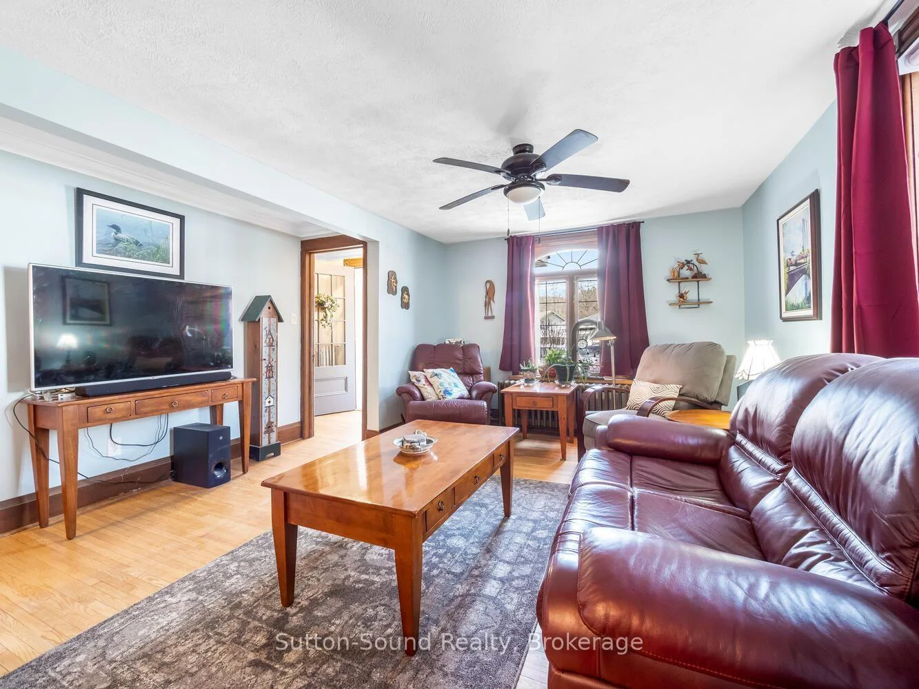 Photo 19 of 155 5th A Street E, Owen Sound — HOMEH