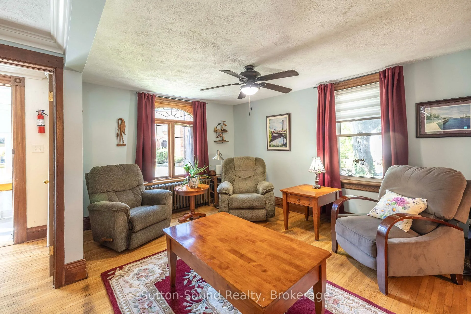 Photo 20 of 155 5th A Street E, Owen Sound — HOMEH
