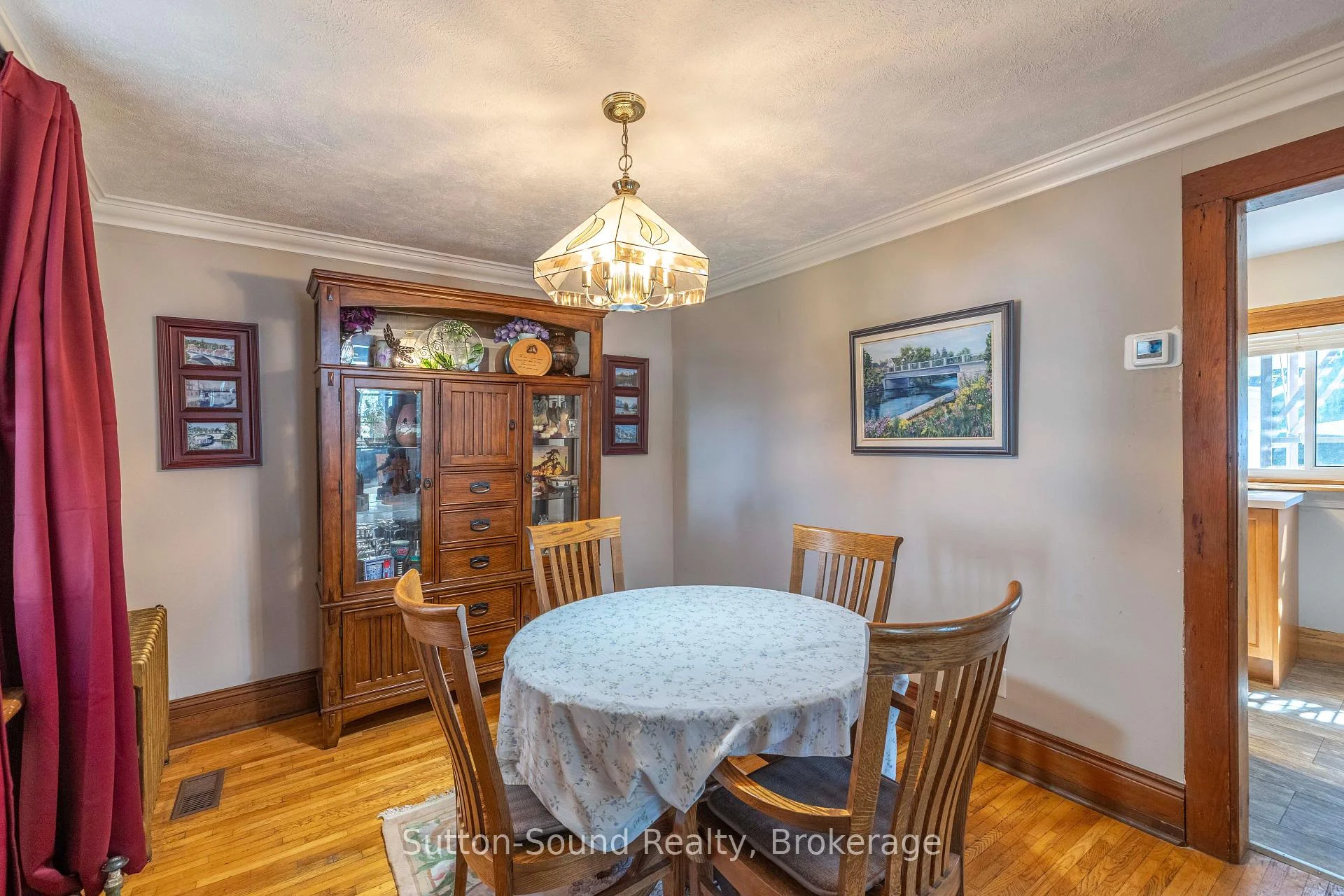 Photo 31 of 155 5th A Street E, Owen Sound — HOMEH
