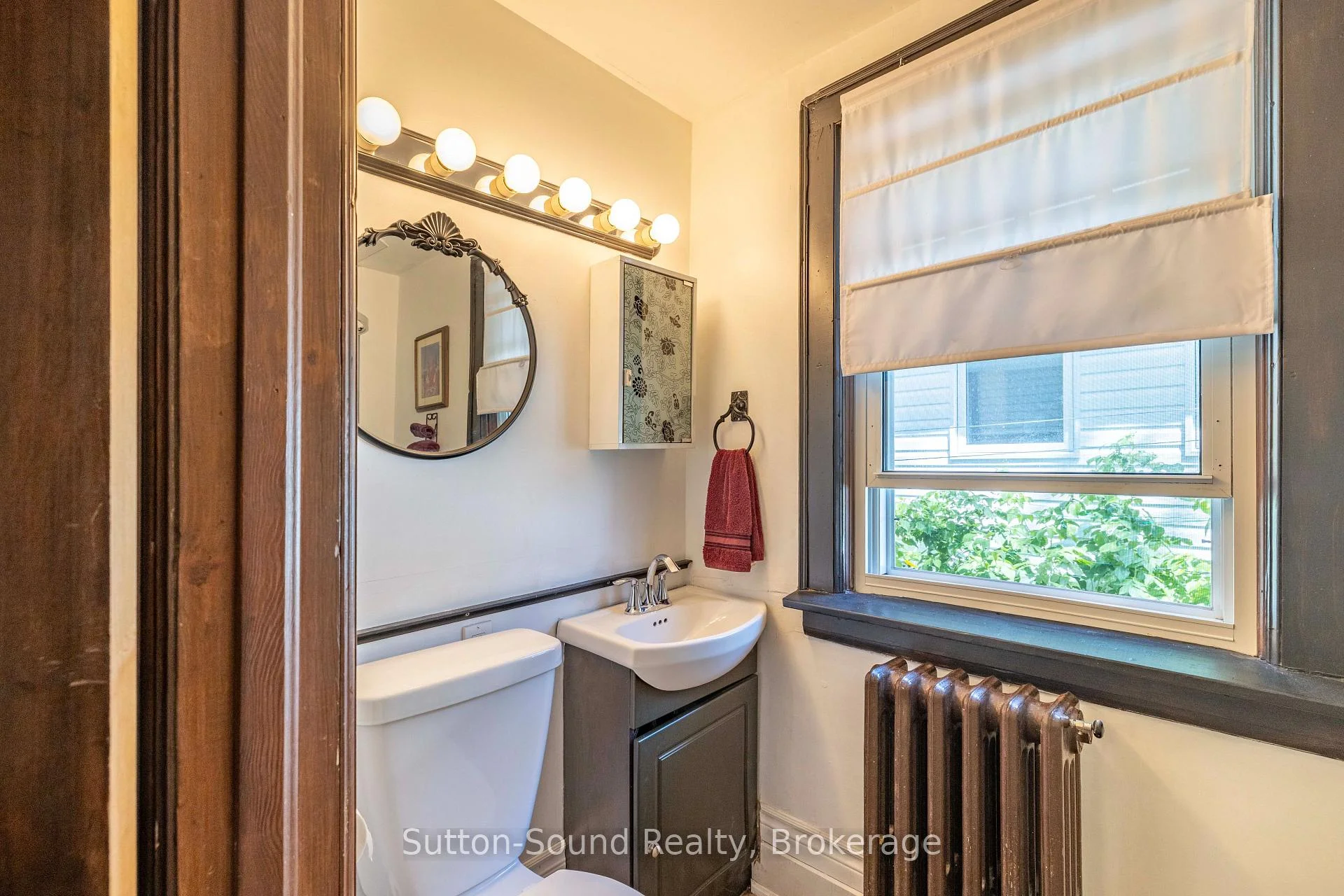 Photo 49 of 155 5th A Street E, Owen Sound — HOMEH