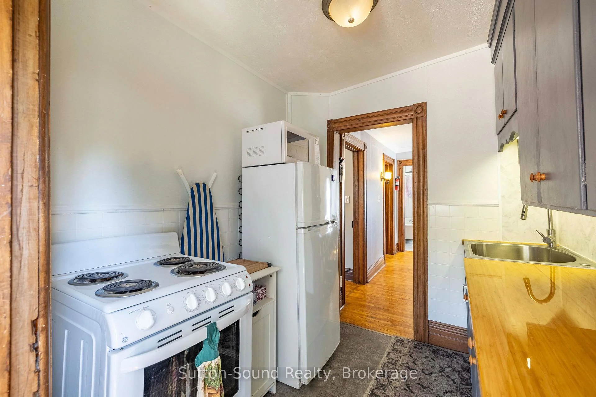 Photo 62 of 155 5th A Street E, Owen Sound — HOMEH