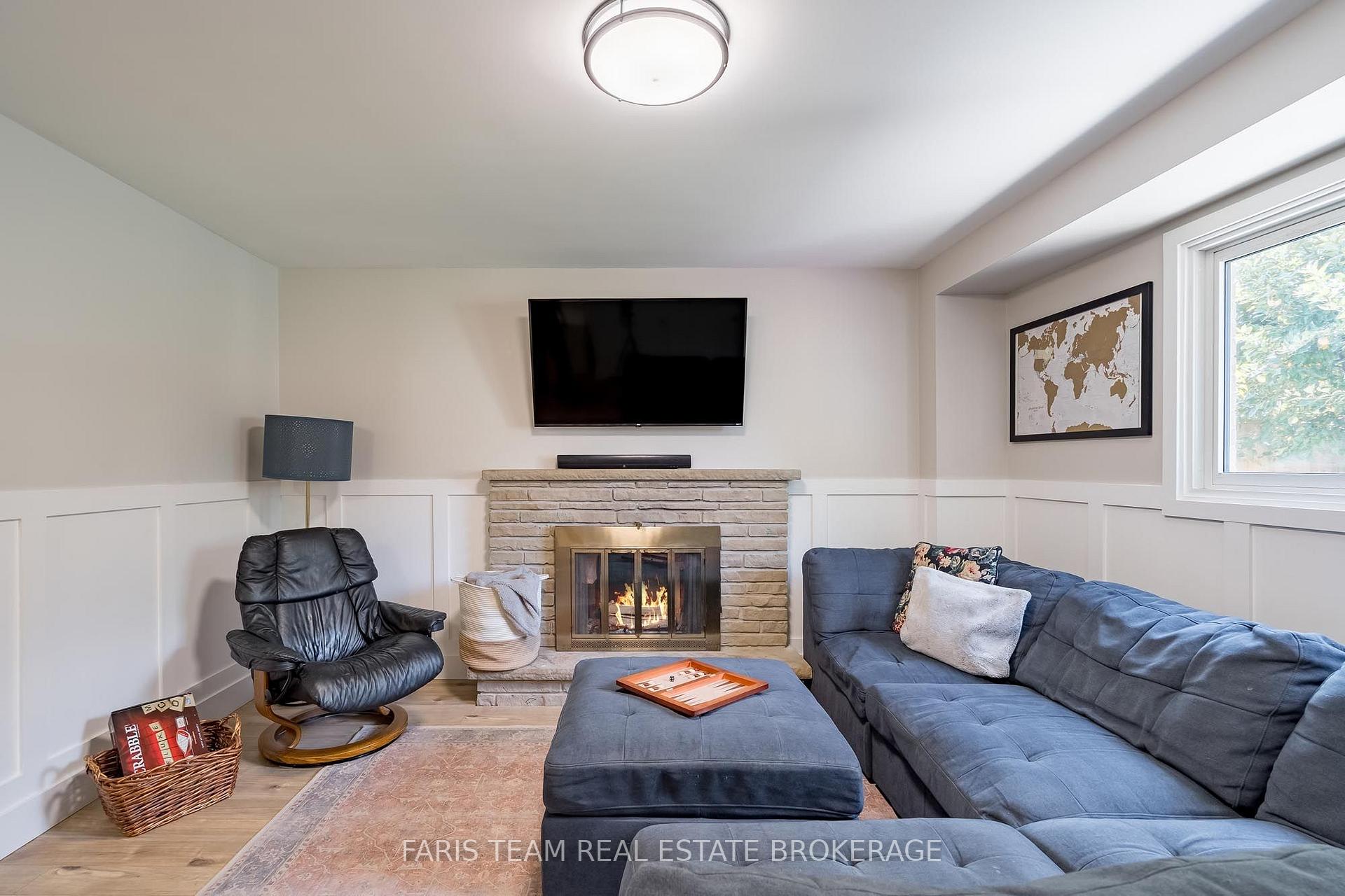 Photo 15 of 42 Briar Road, Barrie, Allandale Heights — HOMEH