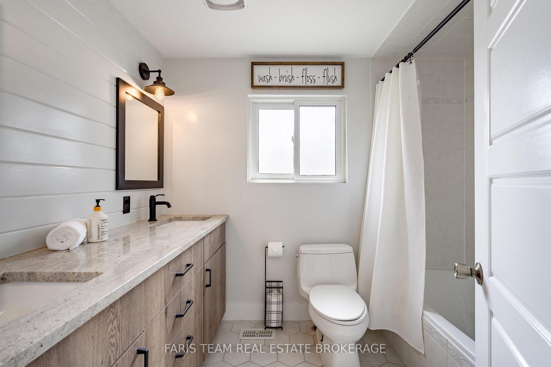 Photo 23 of 42 Briar Road, Barrie, Allandale Heights — HOMEH