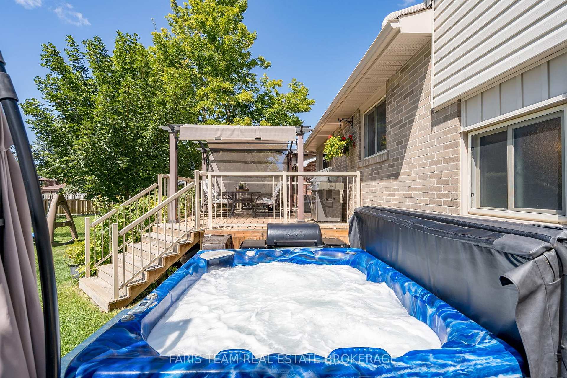Photo 28 of 42 Briar Road, Barrie, Allandale Heights — HOMEH