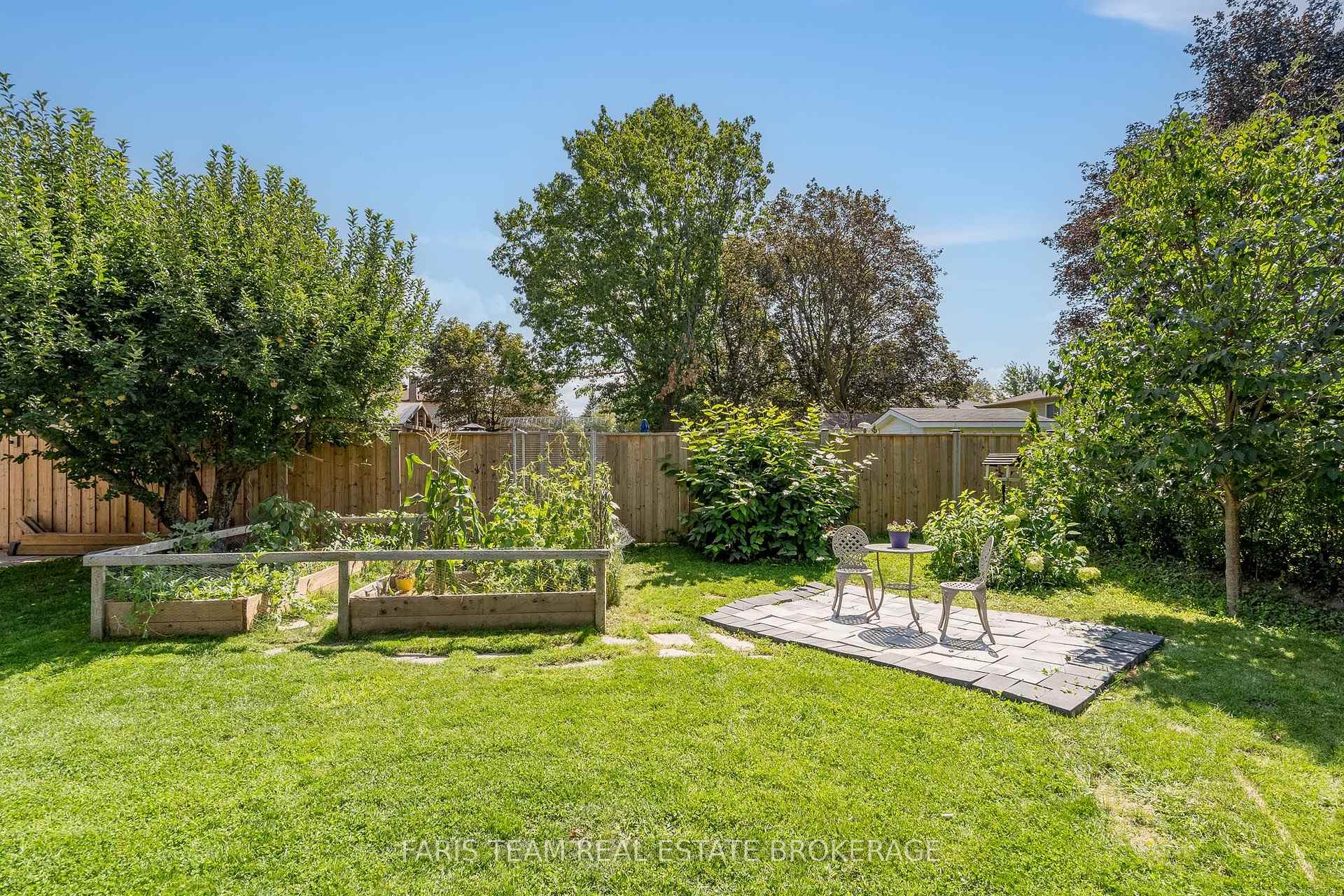 Photo 32 of 42 Briar Road, Barrie, Allandale Heights — HOMEH