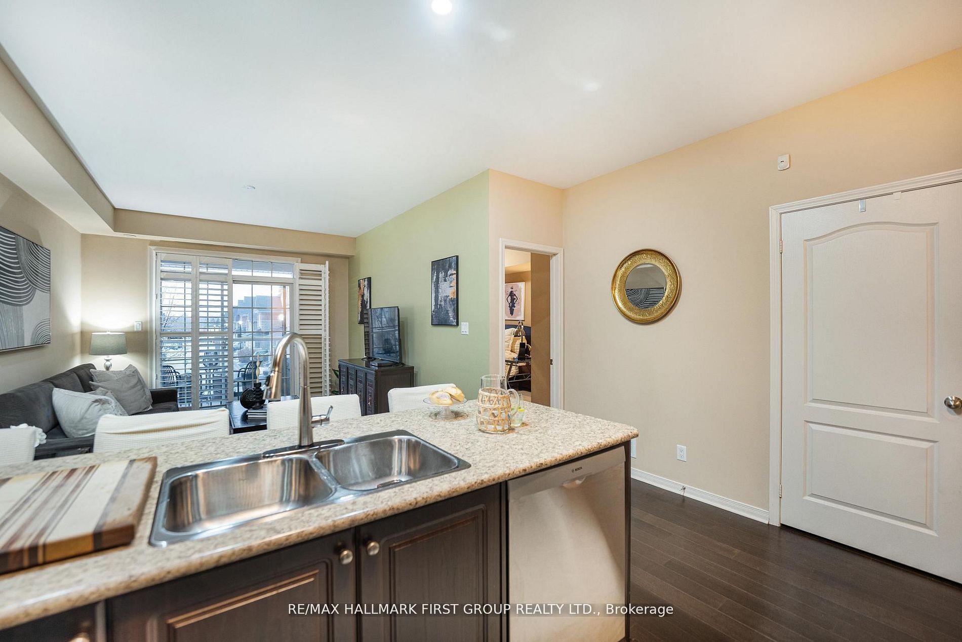 Photo 7 of 70 Lovegrove Lane, Ajax, Central — HOMEH