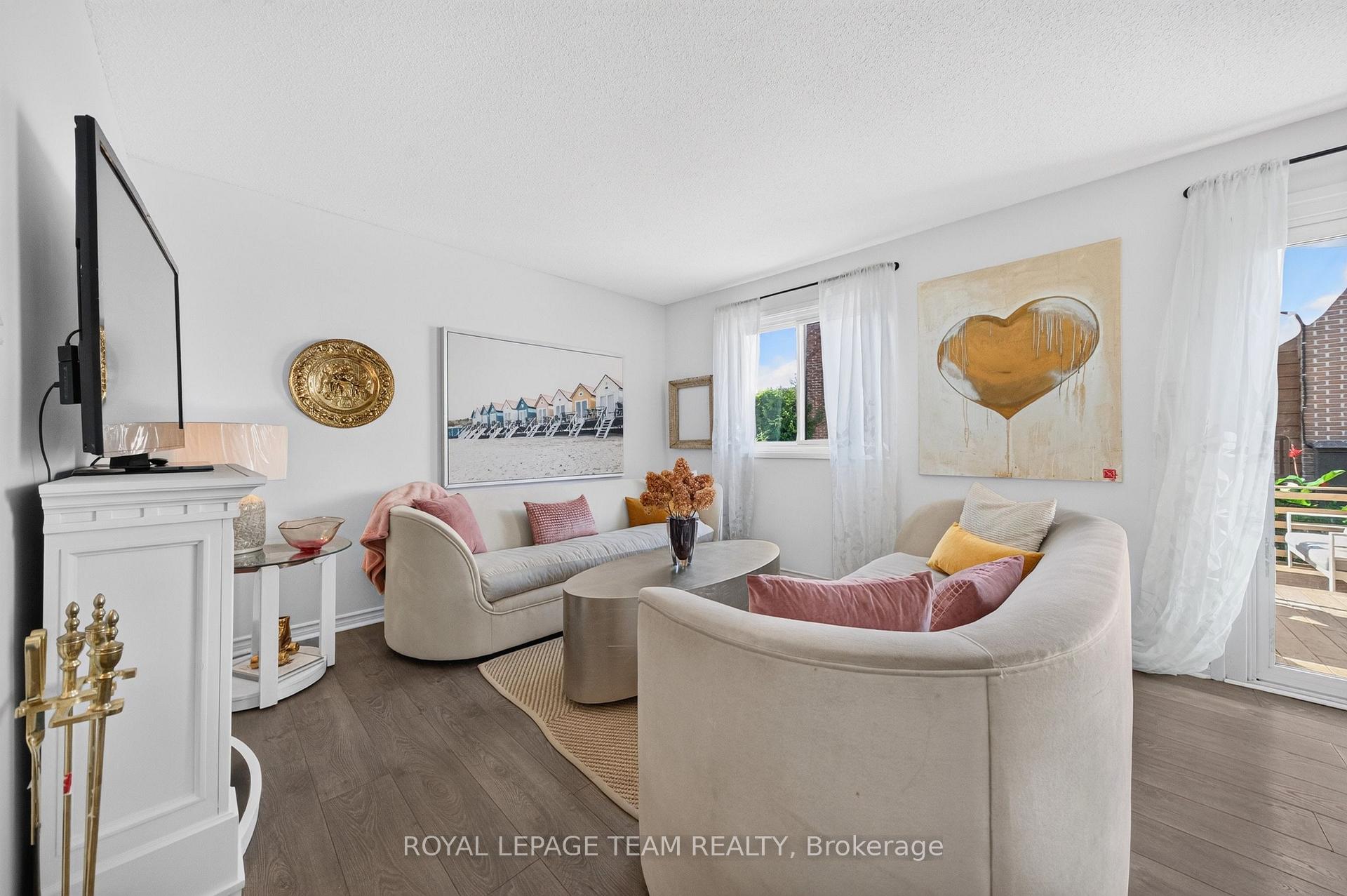 Photo 9 of Unit F, 3 Arnold Drive, Ottawa, Arbeatha Park — HOMEH