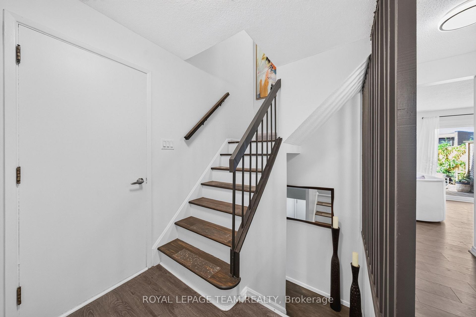 Photo 26 of Unit F, 3 Arnold Drive, Ottawa, Arbeatha Park — HOMEH
