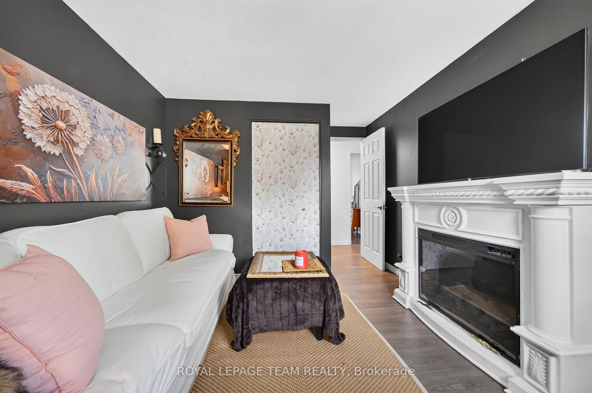 Photo 32 of Unit F, 3 Arnold Drive, Ottawa, Arbeatha Park — HOMEH