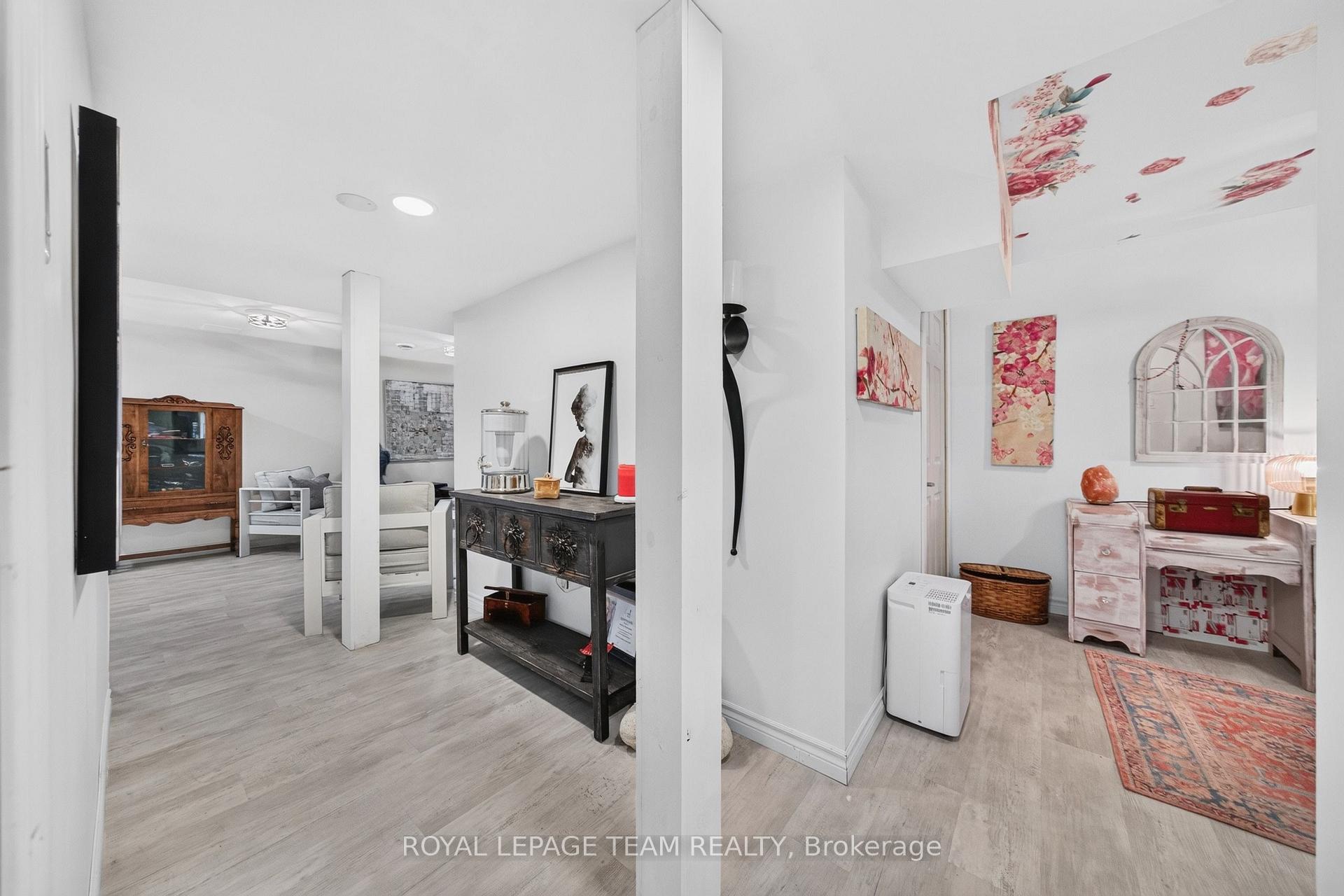 Photo 35 of Unit F, 3 Arnold Drive, Ottawa, Arbeatha Park — HOMEH