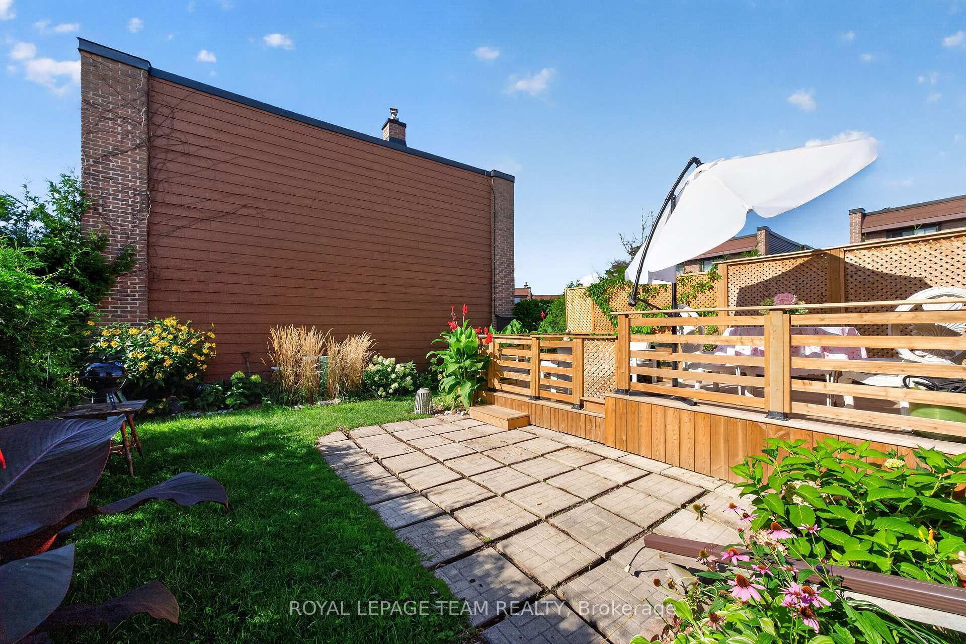 Photo 48 of Unit F, 3 Arnold Drive, Ottawa, Arbeatha Park — HOMEH