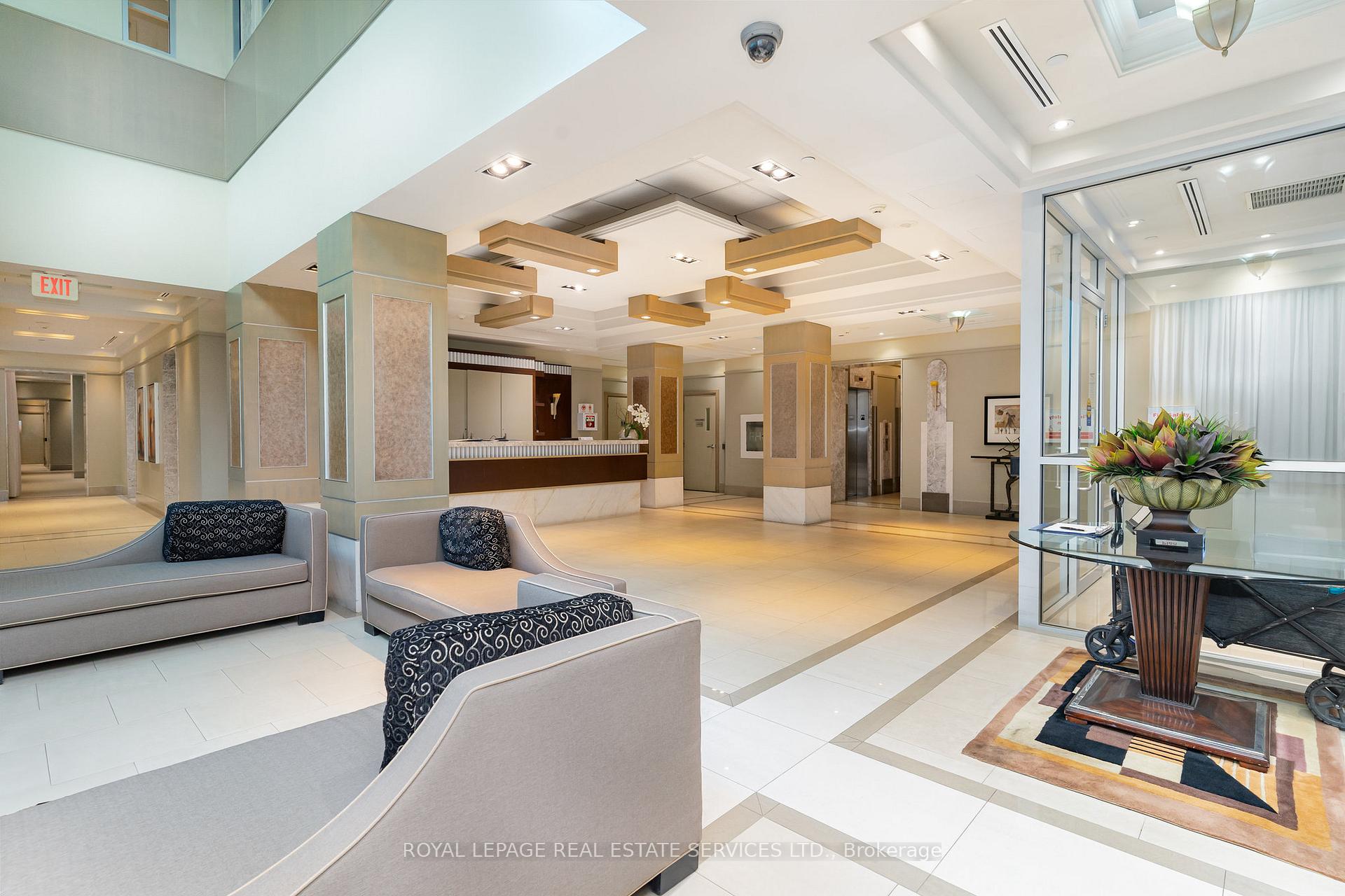 Photo 3 of Unit 1216, 319 Merton Street E, Toronto, Mount Pleasant West — HOMEH