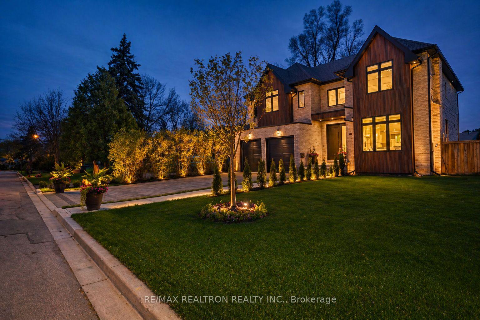 Front of 28 Ternhill Crescent