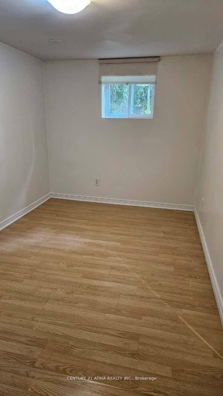 Photo 5 of Unit Bsmt 2, 38 Harding Boulevard, Richmond Hill, Harding — HOMEH