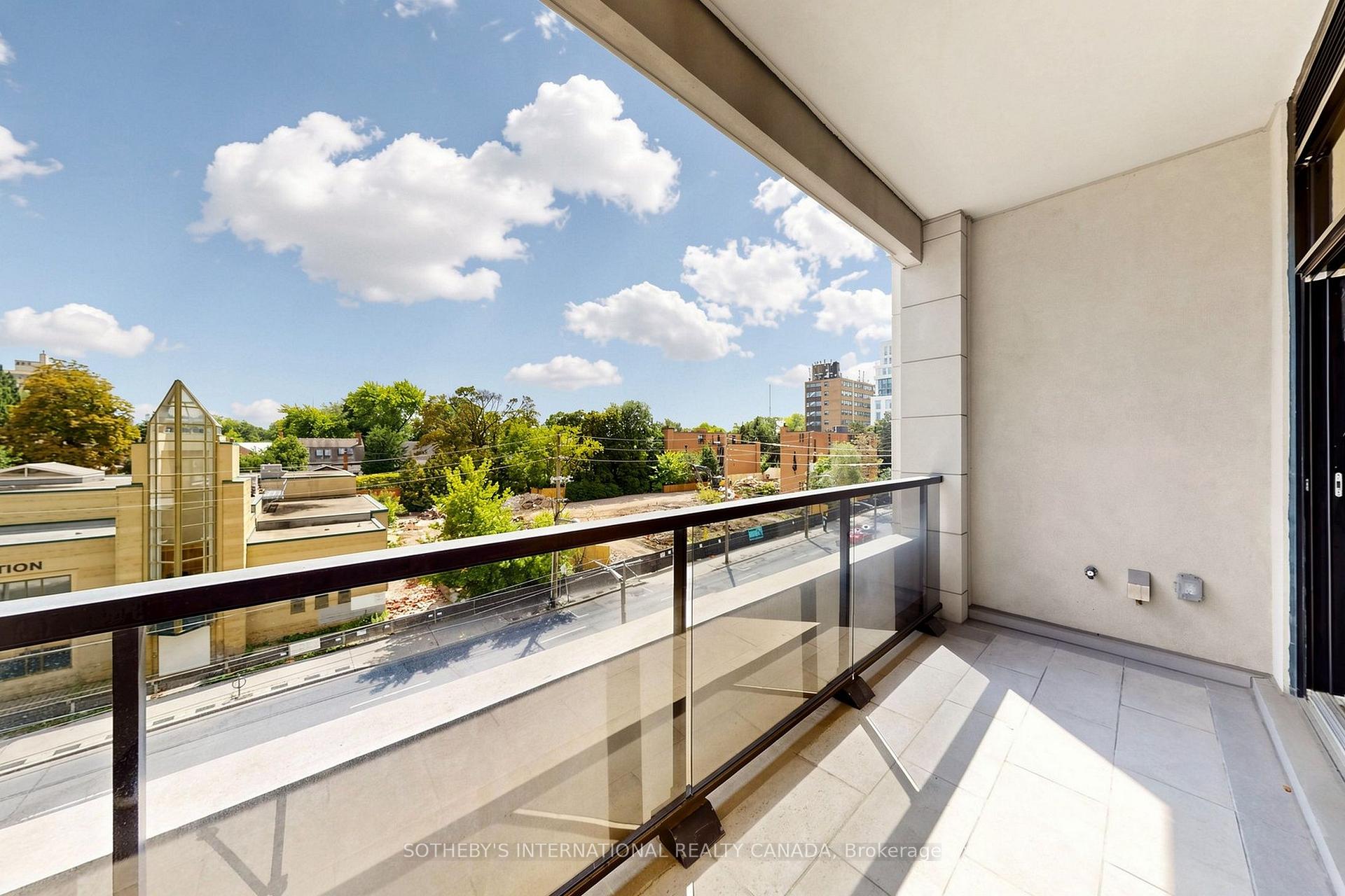 Photo 28 of Unit 404, 1 Forest Hill Road, Toronto, Casa Loma — HOMEH