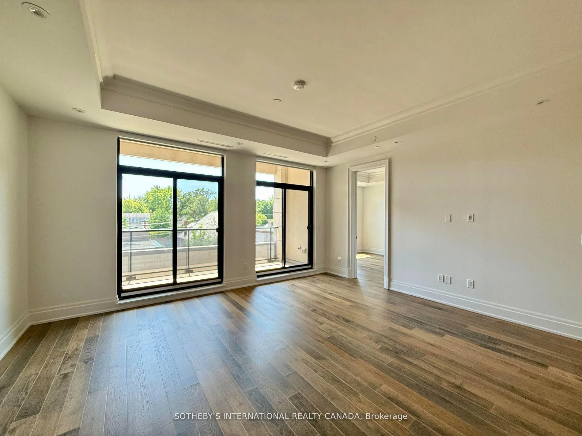 Photo 18 of Unit 404, 1 Forest Hill Road, Toronto, Casa Loma — HOMEH