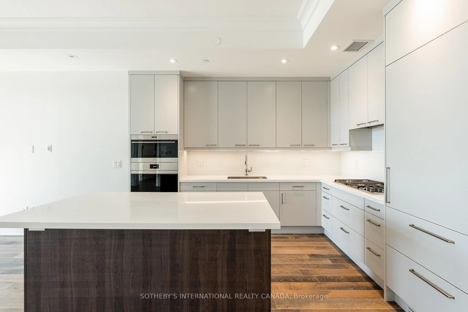 Photo 36 of Unit 404, 1 Forest Hill Road, Toronto, Casa Loma — HOMEH