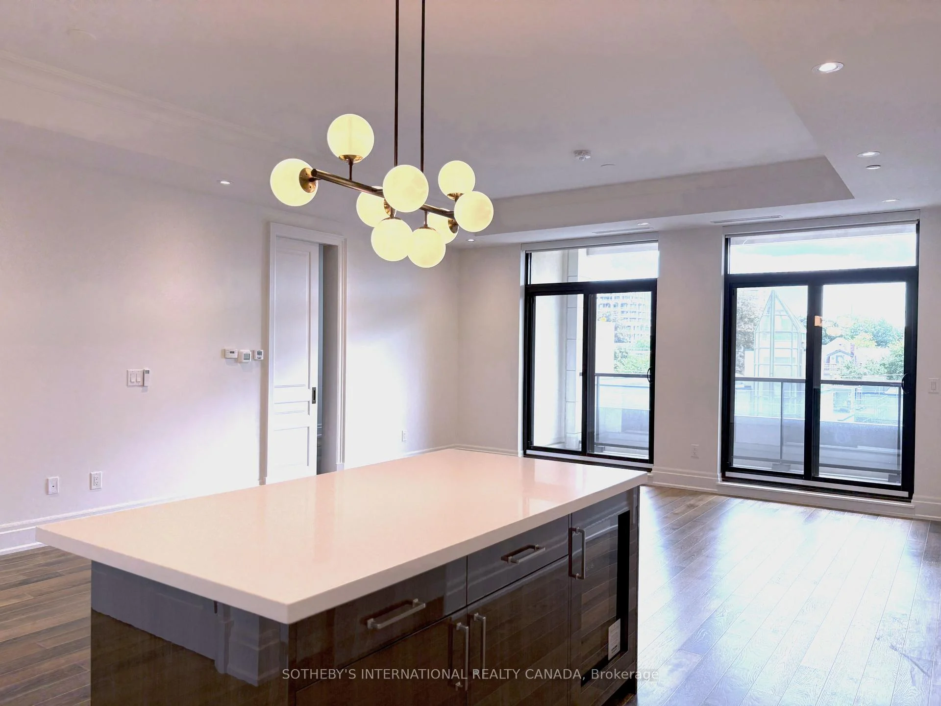 Photo 62 of Unit 404, 1 Forest Hill Road, Toronto, Casa Loma — HOMEH