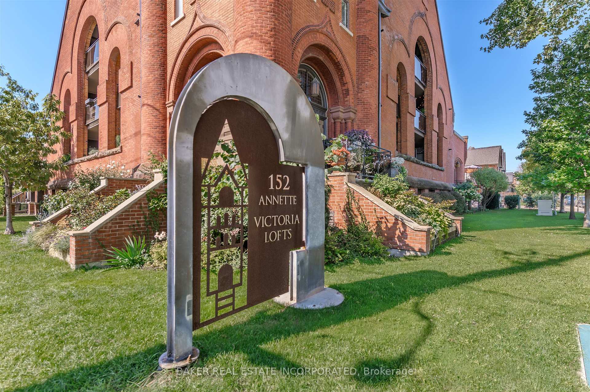 Photo 8 of Unit 107, 152 Annette Street, Toronto, Junction Area — HOMEH