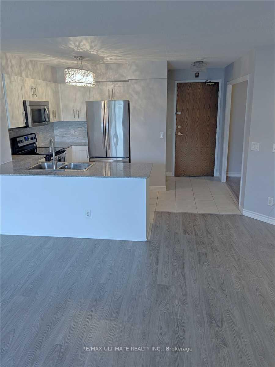 Photo 3 of Unit 202, 1730 Eglinton Avenue E, North York, Victoria Village — HOMEH