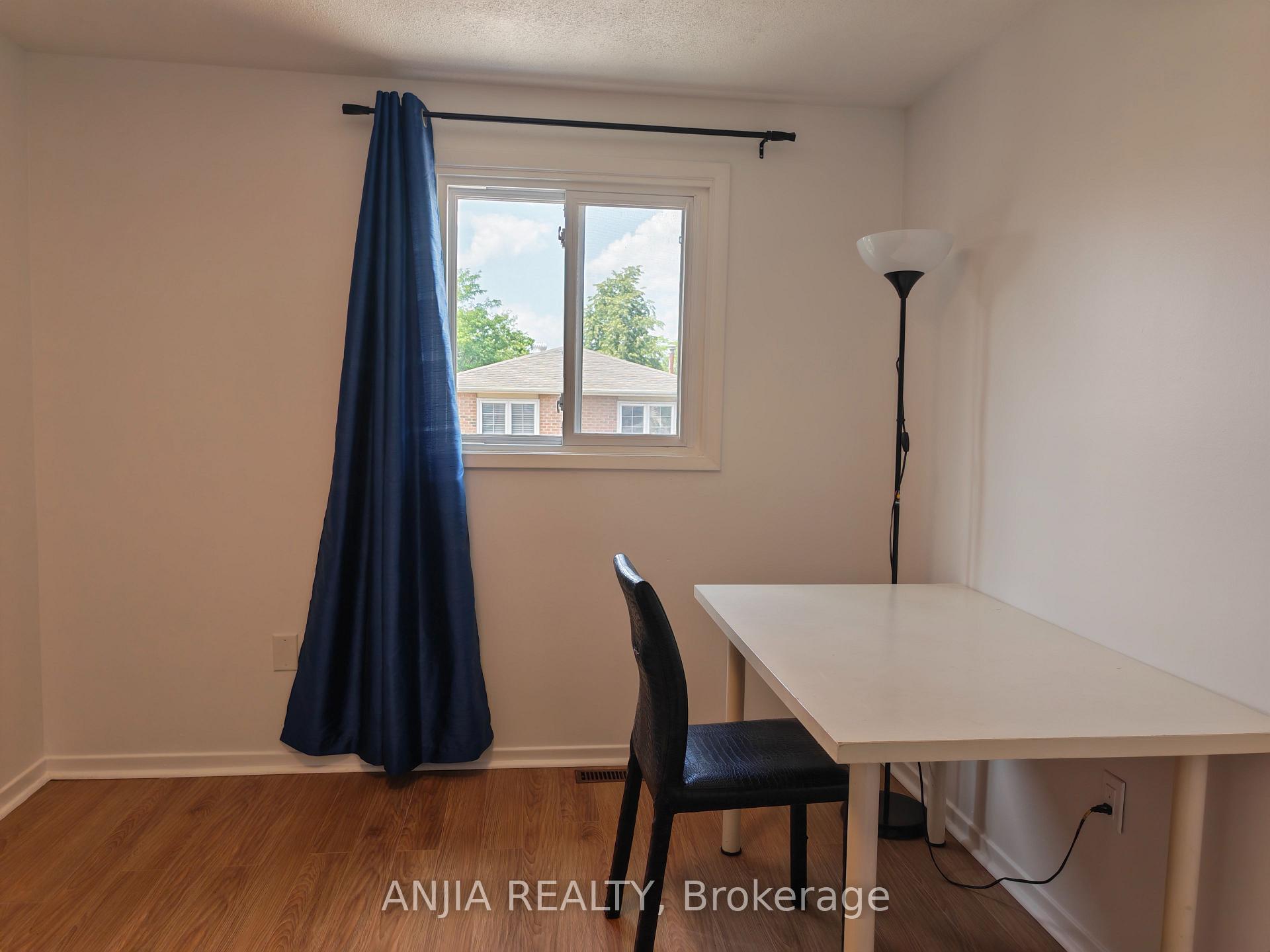 Photo 10 of 5 Muirlands Drive, Scarborough, Milliken — HOMEH