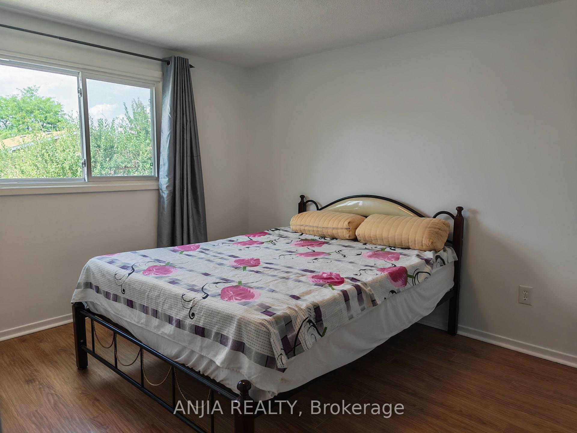 Photo 11 of 5 Muirlands Drive, Scarborough, Milliken — HOMEH