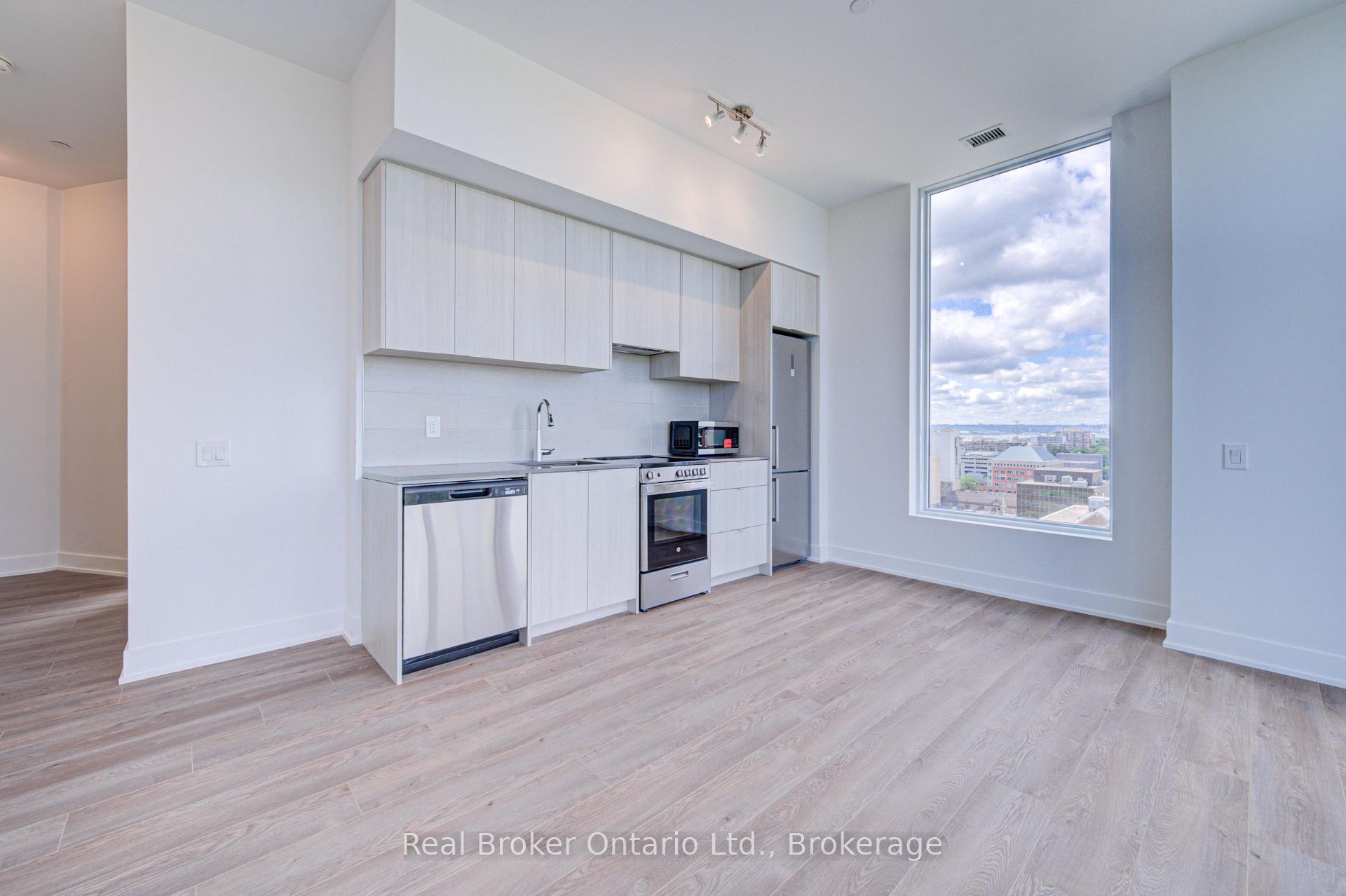 Photo 14 of Unit 1310, 2088 James Street, Burlington, Brant — HOMEH