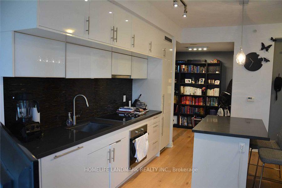 Photo 8 of Unit 2912, 8 Mercer Street, Toronto, Waterfront Communities — HOMEH