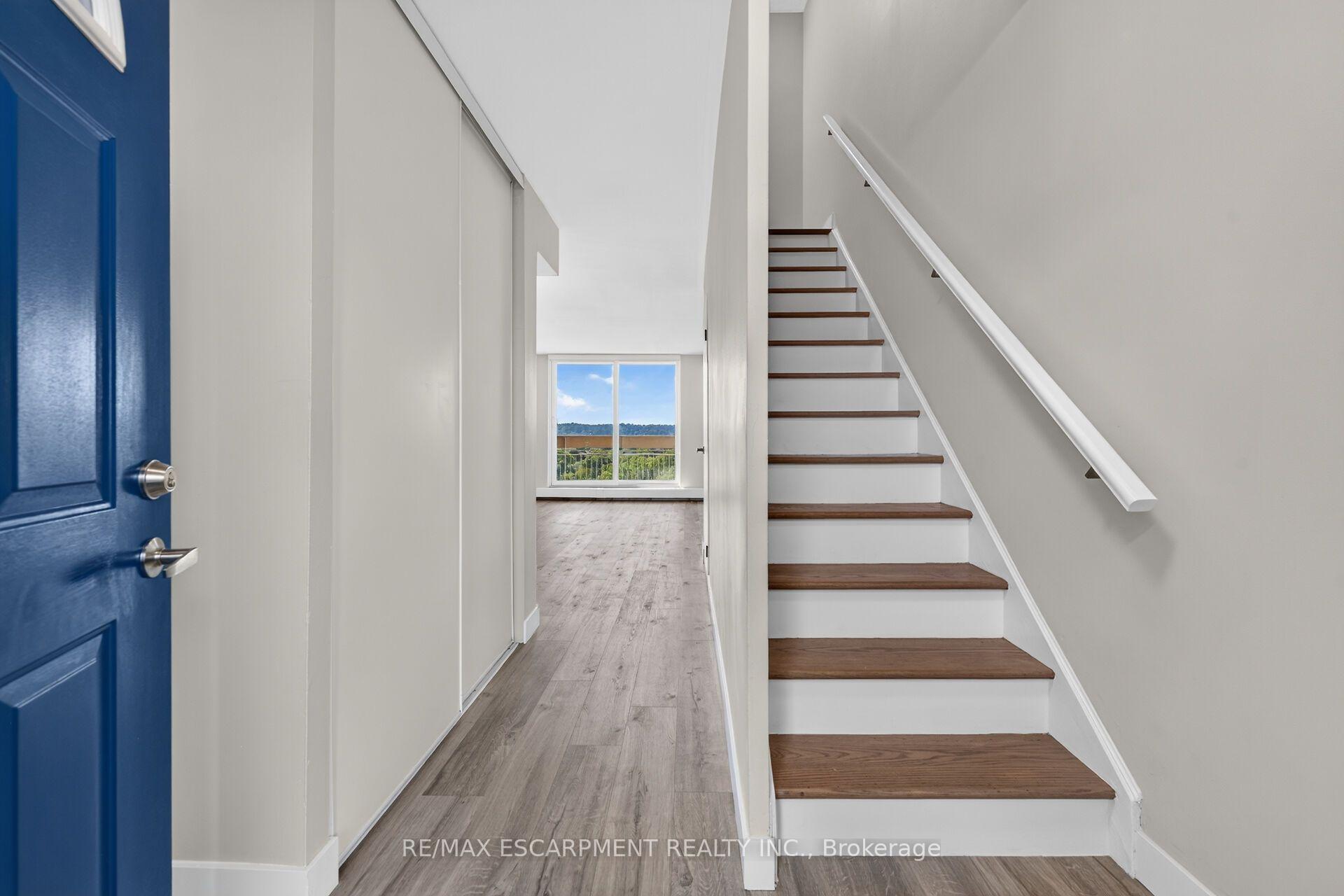 Photo 11 of Unit 741, 350 Quigley Road, Hamilton, Vincent — HOMEH