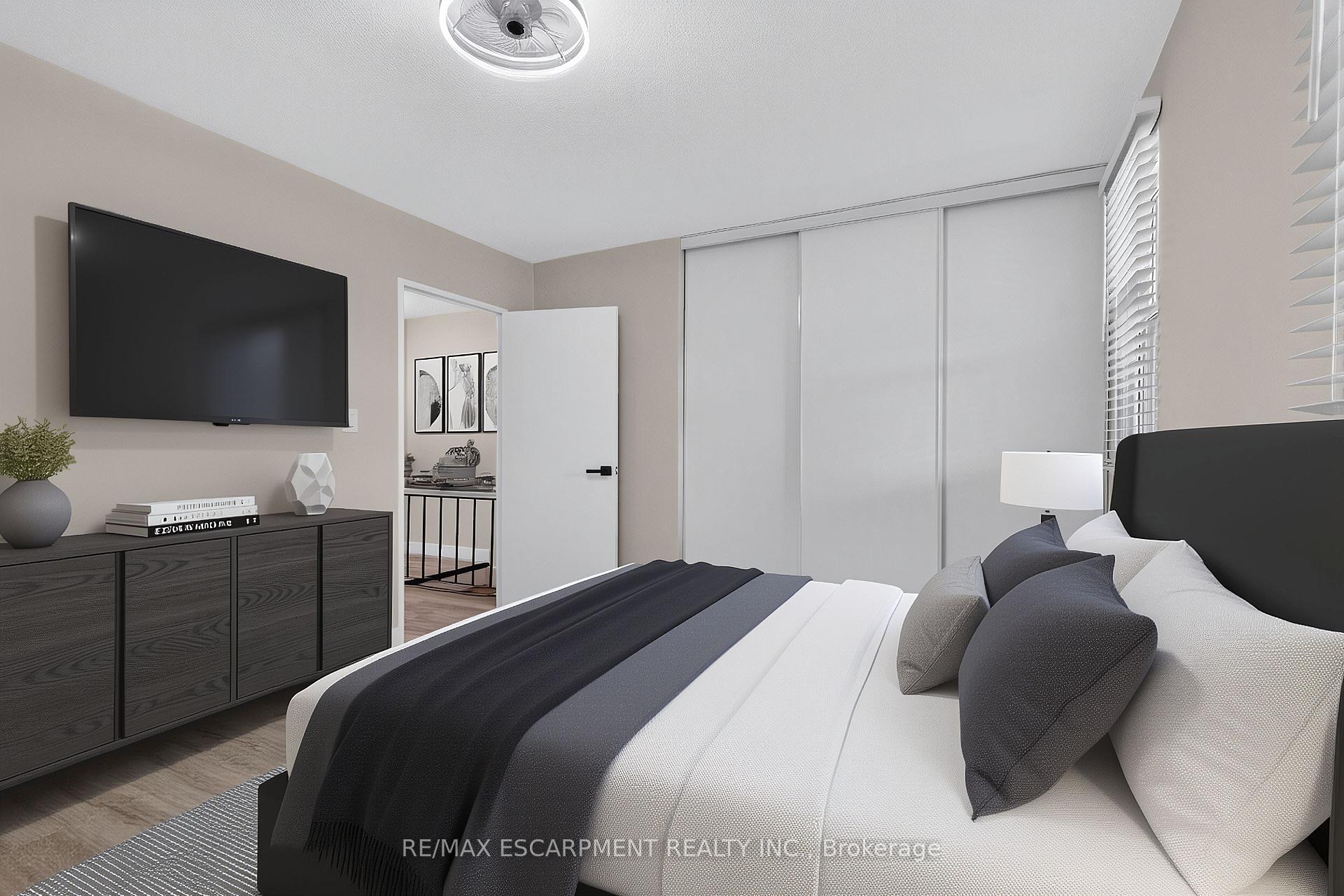 Photo 24 of Unit 741, 350 Quigley Road, Hamilton, Vincent — HOMEH