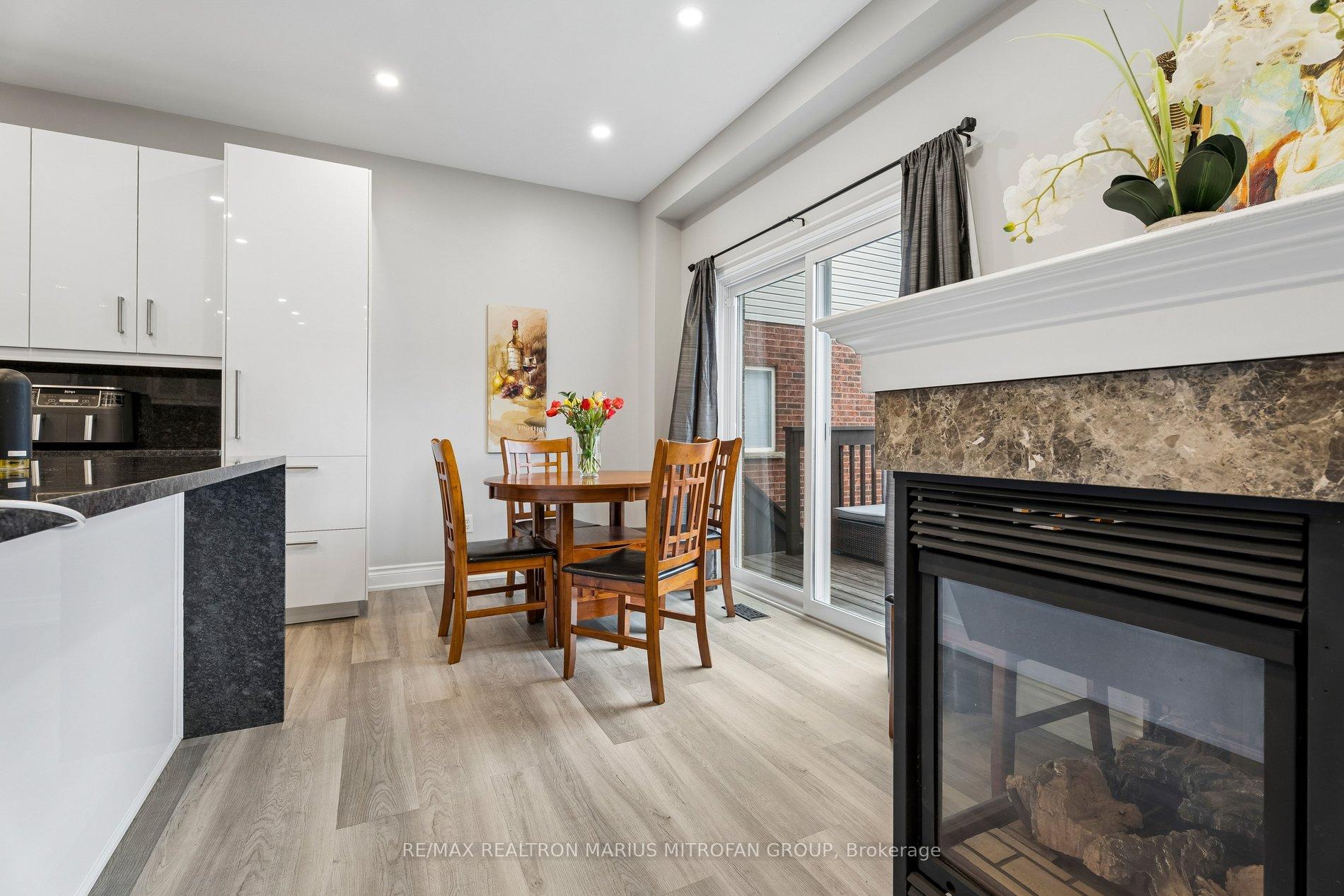 Photo 17 of 58 Whiterock Avenue, Hamilton, Villages of Glancaster — HOMEH