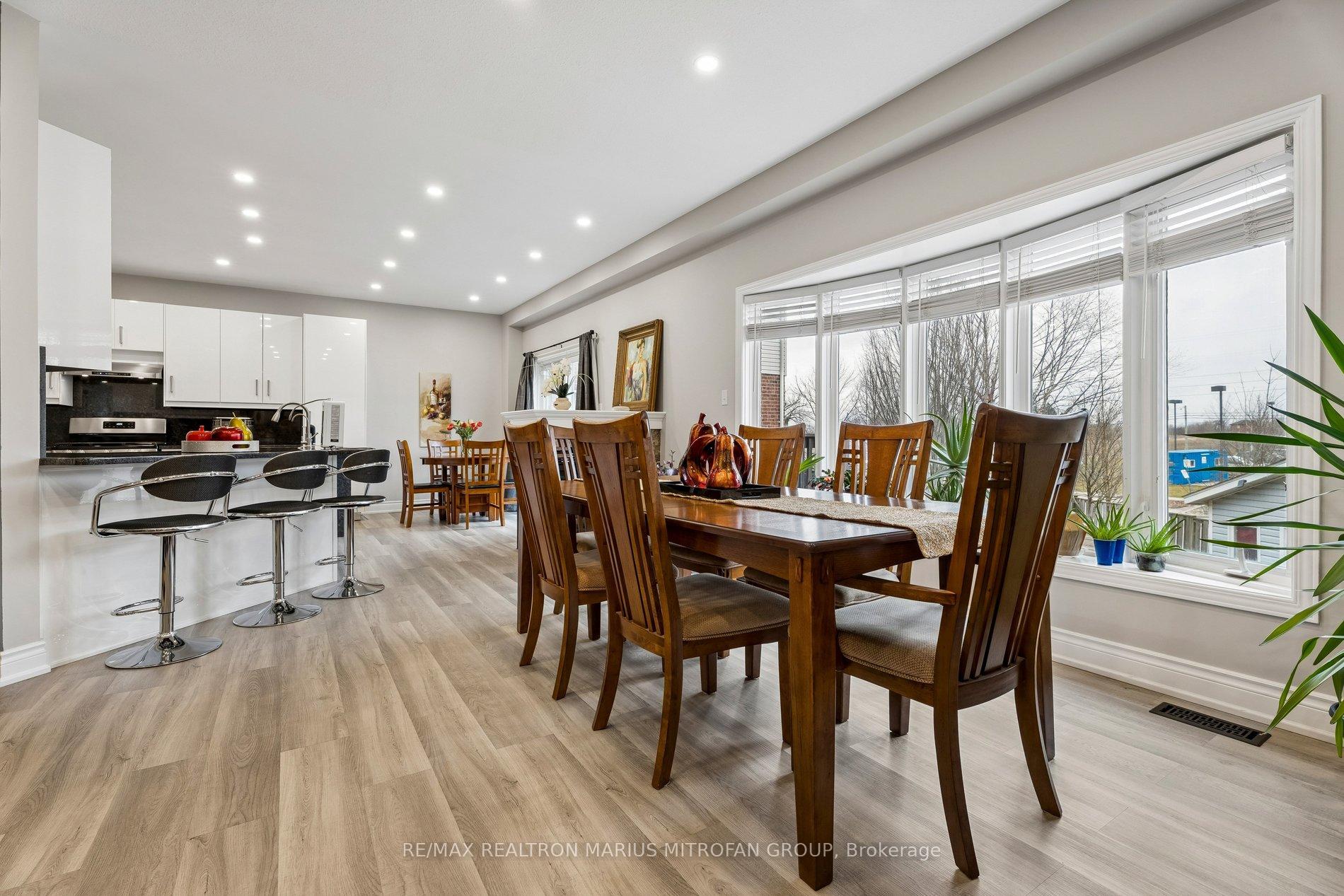 Photo 22 of 58 Whiterock Avenue, Hamilton, Villages of Glancaster — HOMEH