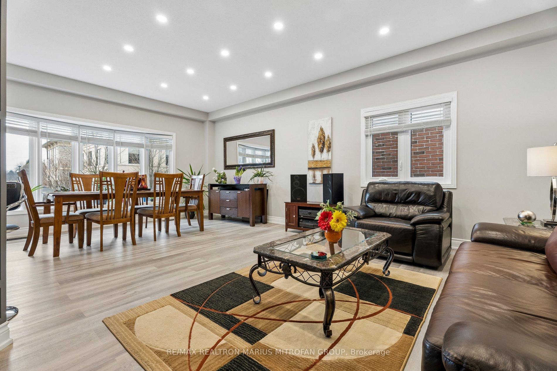 Photo 24 of 58 Whiterock Avenue, Hamilton, Villages of Glancaster — HOMEH
