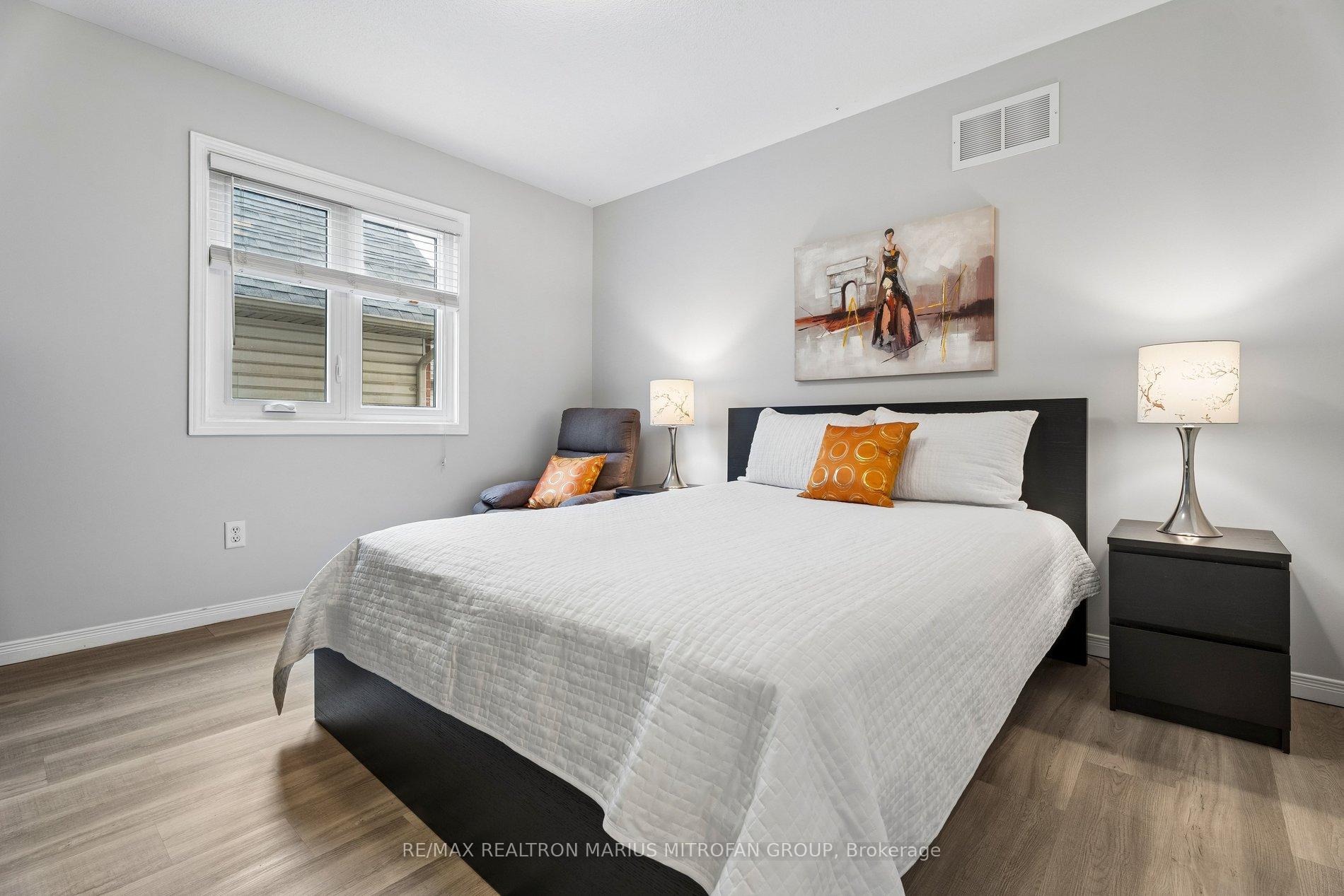 Photo 31 of 58 Whiterock Avenue, Hamilton, Villages of Glancaster — HOMEH