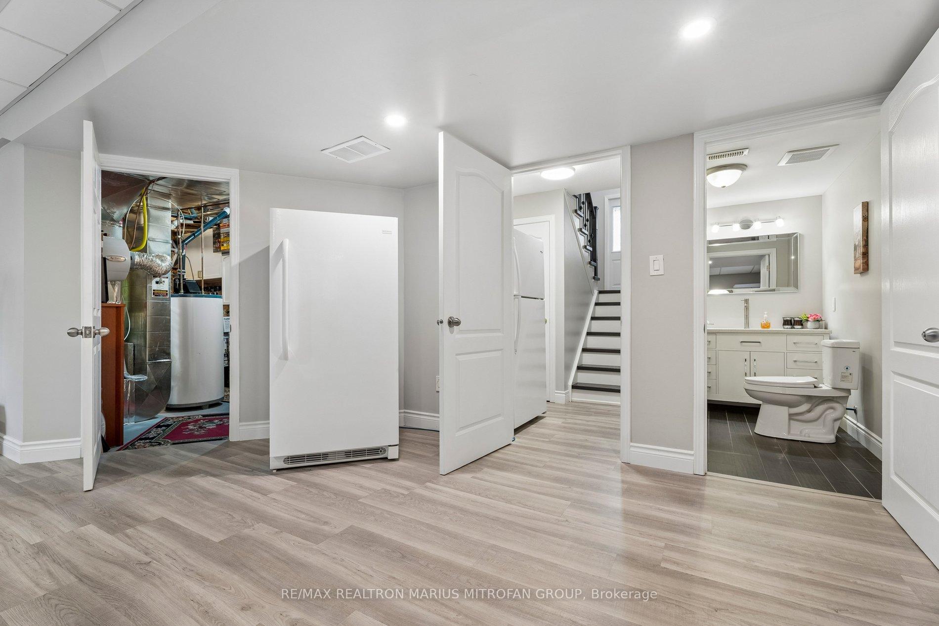 Photo 36 of 58 Whiterock Avenue, Hamilton, Villages of Glancaster — HOMEH